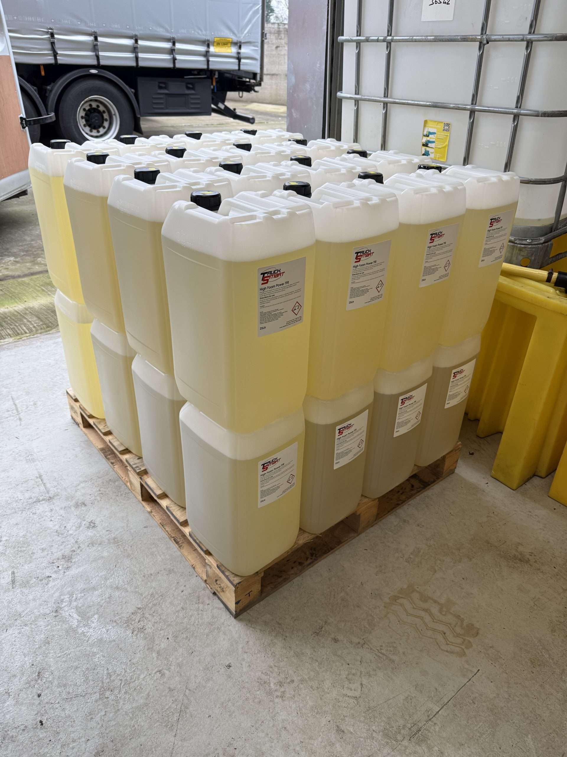 Truck Smart chemical drums